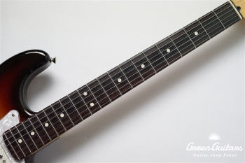 2021 Collection Made in Japan Hybrid II Stratocaster - Metallic 3-Color Sunburst