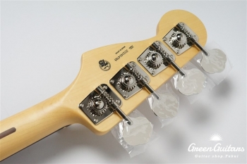 2021 Collection Made in Japan Hybrid II Jazz Bass - Flamingo Pink【JGF】