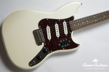 Paranormal Cyclone - Pearl White