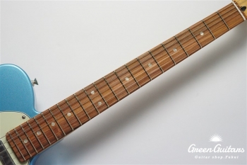 Player Plus Nashville Telecaster - Opal Spark