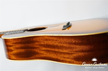 VG-03 Mahogany - Brown Sunburst