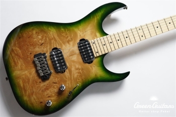 GRACE-FT BM/M GRN-BURST DARK BACK