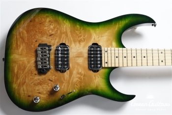 GRACE-FT BM/M GRN-BURST DARK BACK