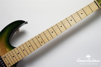 GRACE-FT BM/M GRN-BURST DARK BACK