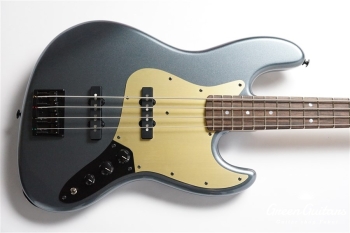 BETA-J4 - Charcoal Frost Metallic