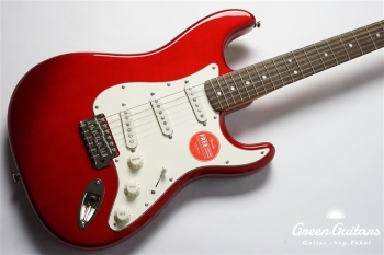  Classic Vibe ’60s Stratocaster - Candy Apple Red