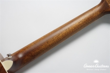 SE P20E - Satin Black Top