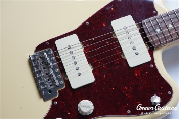 American Performer Jazzmaster - Vintage White