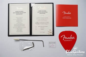 Made in Japan 2019 Limited Collection Jazzmaster - Ocean Turquoise Metallic