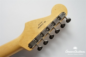 Made in Japan Heritage 60s Stratocaster - 3-Color Sunburst