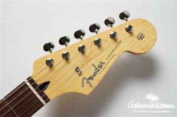 Made in Japan Hybrid II Stratocaster - Black