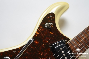 MARK-I VM-1965 LEFTY - Pearl White