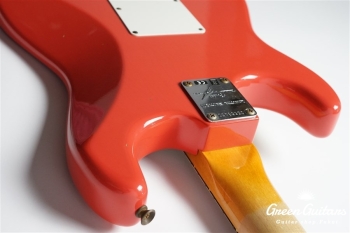Limited 62/63 Stratocaster Journeyman Relic - Aged Fiesta Red