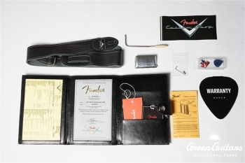 Limited 62/63 Stratocaster Journeyman Relic - Aged Fiesta Red