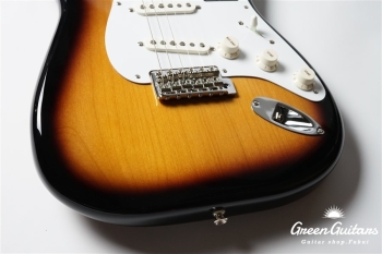 Vintera II 50s Stratocaster - 2-Color Sunburst