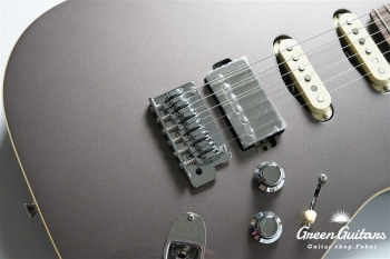 Aerodyne Special Stratocaster HSS - Dolphin Gray