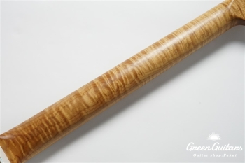 XSC-2 - Olympic White over Seafoam Green / Heavy Aged / Alder / 5A Grade Flame Maple Neck