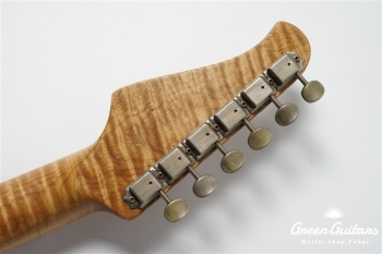 XSC-2 - Olympic White over Seafoam Green / Heavy Aged / Alder / 5A Grade Flame Maple Neck