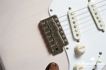 Classic Vibe ‘50s Stratocaster - White Blonde