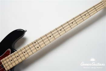 ME21 VJ4 MAPLE - Black