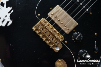 XSC-2 - Black / Heavy Aged / Alder / Gold Hard Wear