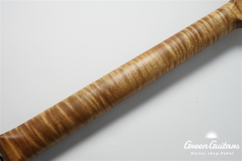 XSC-2 - Black / Medium Aged / Alder