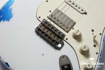 XSC-2 - Olympic White over Lake Placid Blue / Heavy Aged / Alder