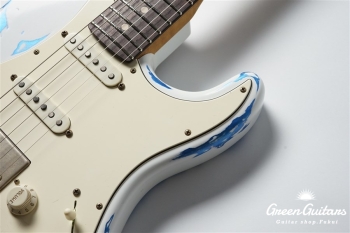 XSC-2 - Olympic White over Lake Placid Blue / Heavy Aged / Alder