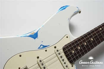 XSC-2 - Olympic White over Lake Placid Blue / Heavy Aged / Alder