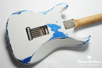 XSC-2 - Olympic White over Lake Placid Blue / Heavy Aged / Alder