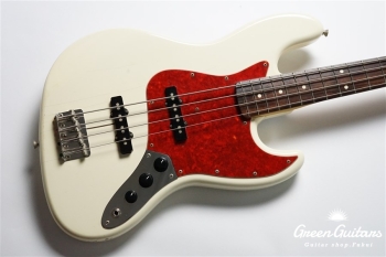 JB62-58 - Vintage White