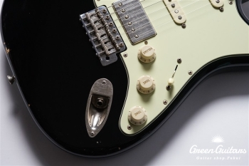 XSC-2 - Black / Medium Aged / Alder / Master Grade Neck