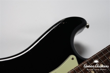 XSC-2 - Black / Medium Aged / Alder / Master Grade Neck