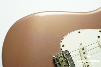 Classic Player Stratocaster - Burgundy Mist Metallic