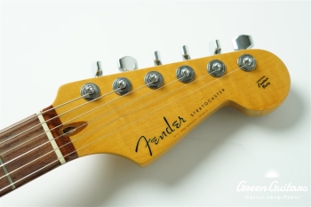 Classic Player Stratocaster - Burgundy Mist Metallic