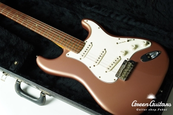 Classic Player Stratocaster - Burgundy Mist Metallic