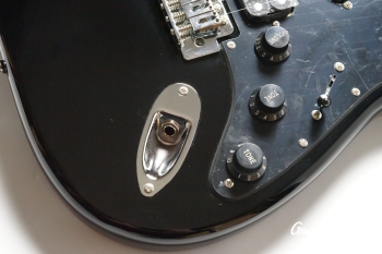Squier Sonic Stratocaster HSS - Black