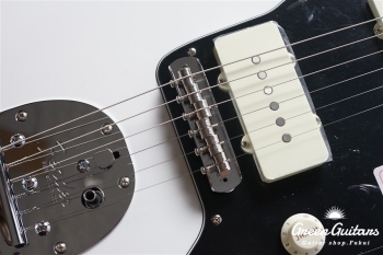 Made in Japan Hybrid II Jazzmaster - Arctic White