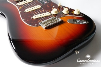 American Professional II Stratocaster - 3-Color Sunburst