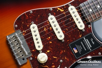 American Professional II Stratocaster - 3-Color Sunburst