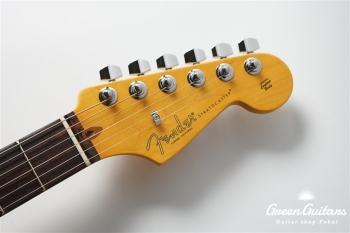 American Professional II Stratocaster - 3-Color Sunburst