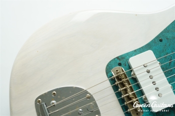 Model JM. #200 Light Aged - White Blonde with Blue