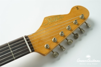 Model JM. #200 Light Aged - White Blonde with Blue