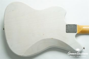 Model JM. #200 Light Aged - White Blonde with Blue