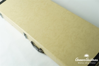 Model JM. #200 Light Aged - White Blonde with Blue