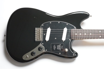 Player II Mustang - Black