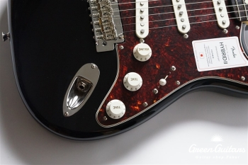 Made in Japan Hybrid II Stratocaster - Black