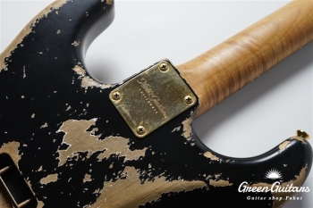 XSC-2 - Black / Heavy Aged / Alder / Gold Hard Wear