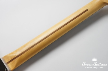 Made in Japan Hybrid II Stratocaster -  US Blonde