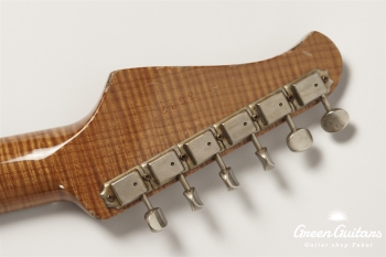 XSC-2 - Shoreline Gold over 3 Tone Burst / Heavy Aged / Master Grade Flame Maple Neck (Gloss Lacquer)